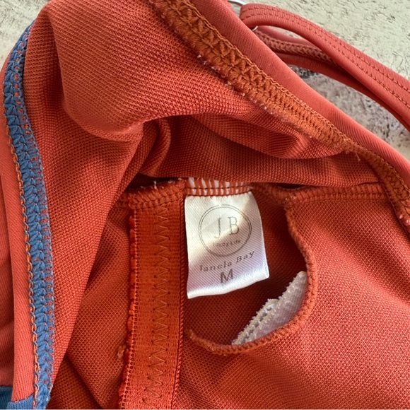 Janela Bay Color Block Two Color Ruffle Modest Tankini Swim Top - Picture 5 of 5